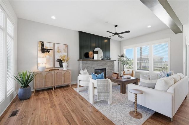 1505 SW Arbormill Terrace, Lee's Summit, MO 64082