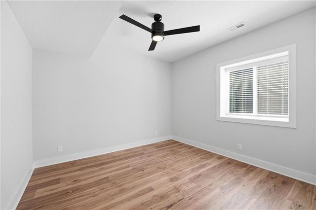 1505 SW Arbormill Terrace, Lee's Summit, MO 64082