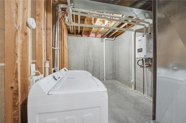 1505 SW Arbormill Terrace, Lee's Summit, MO 64082