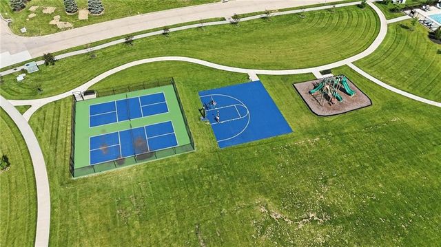 1505 SW Arbormill Terrace, Lee's Summit, MO 64082