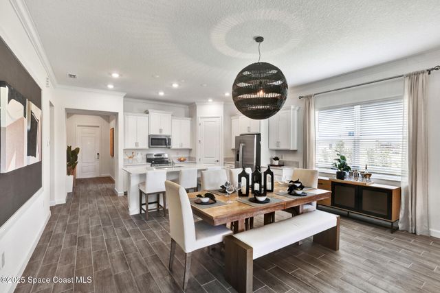 853 Antibes Court NW, Palm Bay, FL 32907