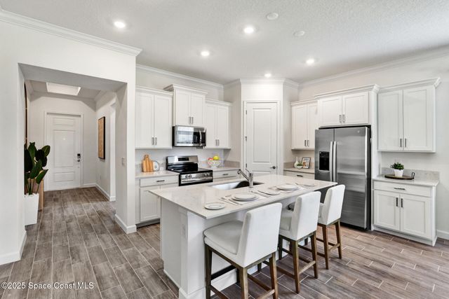 853 Antibes Court NW, Palm Bay, FL 32907