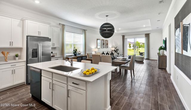 853 Antibes Court NW, Palm Bay, FL 32907