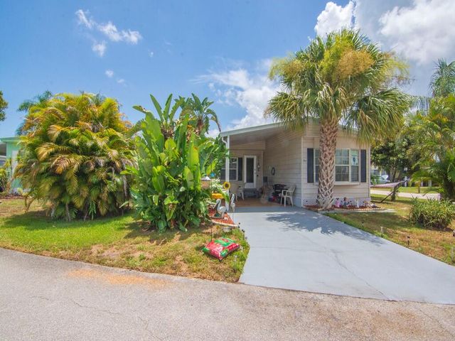 1 Castilla Lane, Port St. Lucie, Port St Lucie, FL 34952