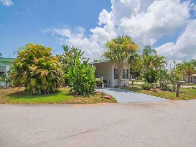 1 Castilla Lane, Port St. Lucie, Port St Lucie, FL 34952