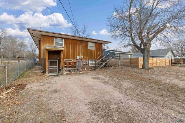 109 E PHILADELPHIA, Rapid City, SD 57701