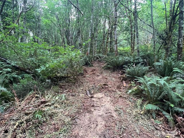 1 XX Scenic Drive, Poulsbo, WA 98370