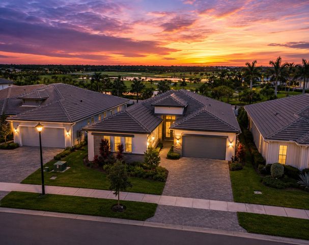 12172 Waterstone Circle, Palm Beach Gardens, FL 33412