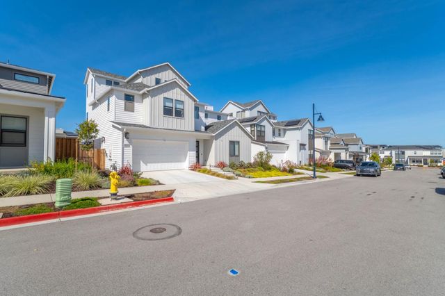 2409 Schooner Avenue, Marina, CA 93933