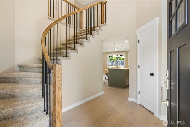 25738 215th Court SE, Maple Valley, WA 98038