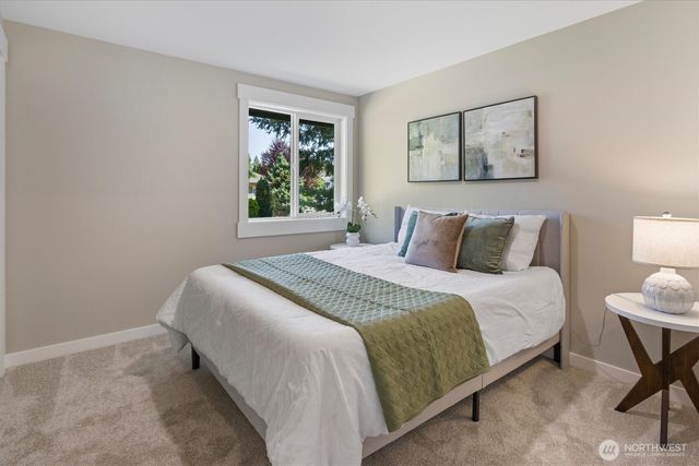 25738 215th Court SE, Maple Valley, WA 98038