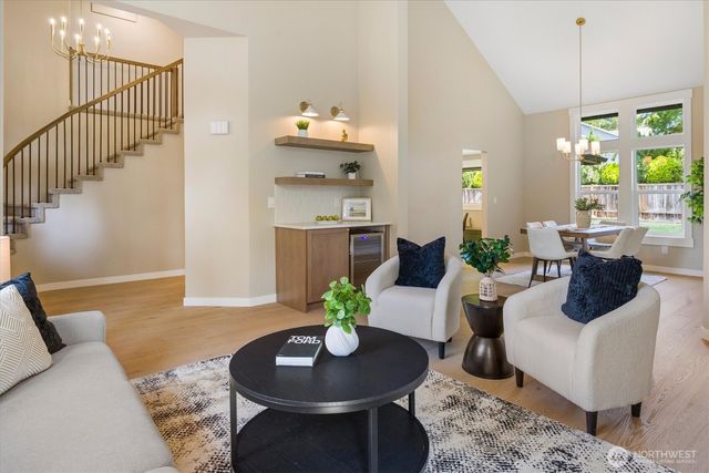 25738 215th Court SE, Maple Valley, WA 98038