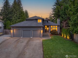 25738 215th Court SE, Maple Valley, WA 98038
