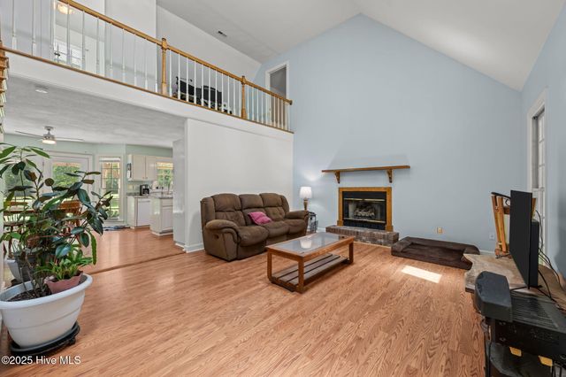 412 Trent Farm Road, New Bern, NC 28562