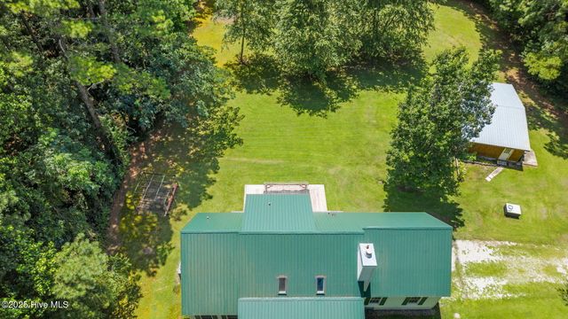412 Trent Farm Road, New Bern, NC 28562