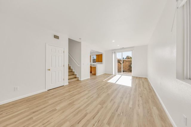 2373 Coffeeberry Rd, West Sacramento, CA 95691