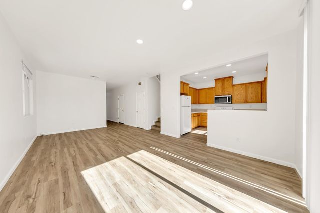 2373 Coffeeberry Rd, West Sacramento, CA 95691