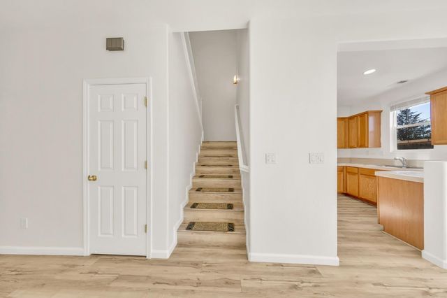 2373 Coffeeberry Rd, West Sacramento, CA 95691