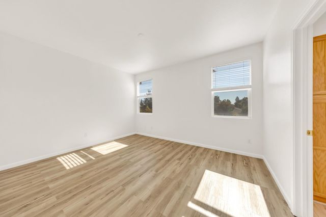 2373 Coffeeberry Rd, West Sacramento, CA 95691