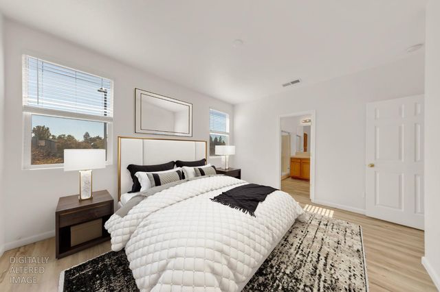 2373 Coffeeberry Rd, West Sacramento, CA 95691