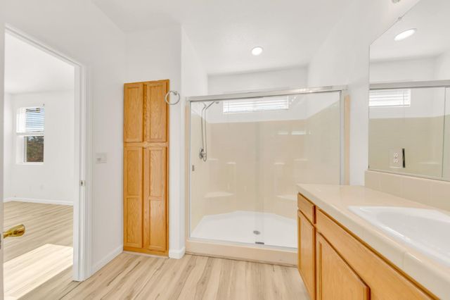 2373 Coffeeberry Rd, West Sacramento, CA 95691