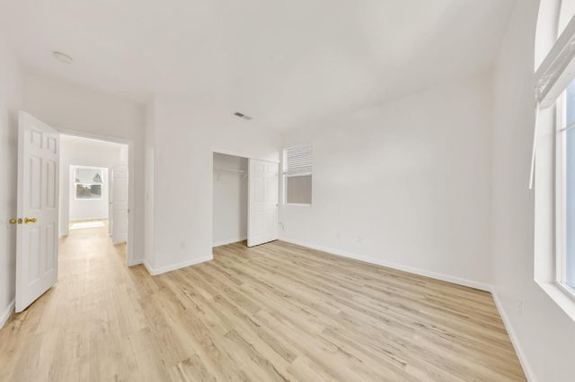 2373 Coffeeberry Rd, West Sacramento, CA 95691