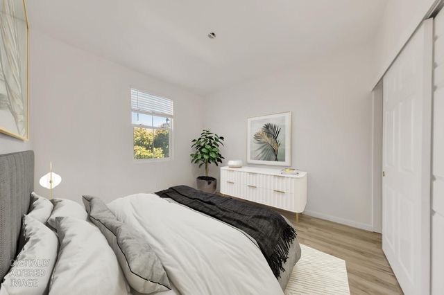 2373 Coffeeberry Rd, West Sacramento, CA 95691