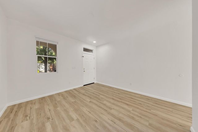 2373 Coffeeberry Rd, West Sacramento, CA 95691