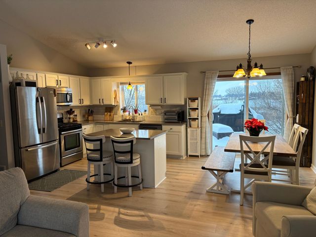 7357 Lambert Avenue NE, Otsego, MN 55301