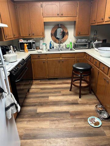 201 N 11th, Frederick, OK 73542