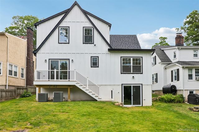 65 Overlook Drive, Valhalla, NY 10595
