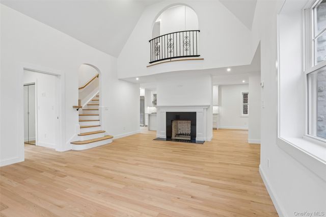65 Overlook Drive, Valhalla, NY 10595