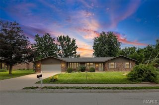 803 Indian Springs Road, O'fallon, IL 62269