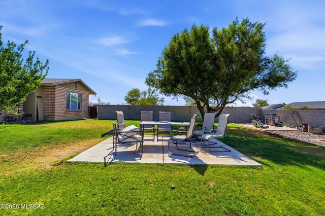 725 S Gollob Road, Tucson, AZ 85710