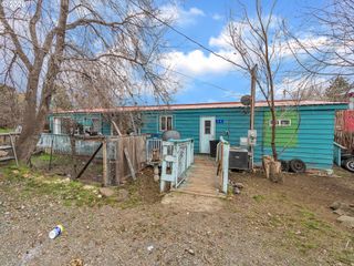 78 MAIN St, Wishram, WA 98673