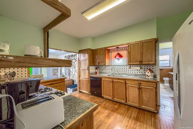 281 W Mariposa, San Antonio, TX 78212