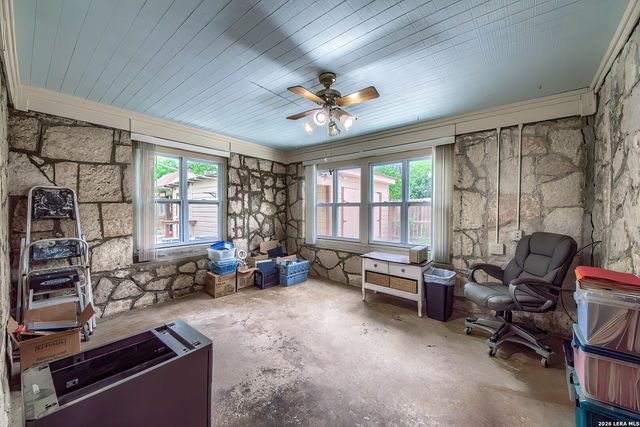 281 W Mariposa, San Antonio, TX 78212