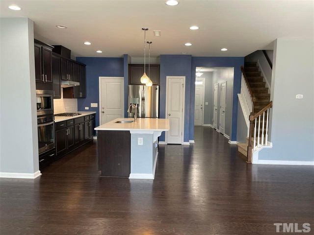 806 Bristol Bridge Drive, Cary, NC 27519