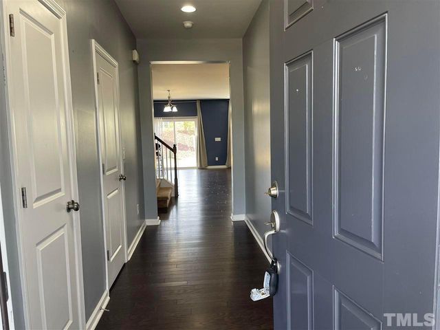 806 Bristol Bridge Drive, Cary, NC 27519