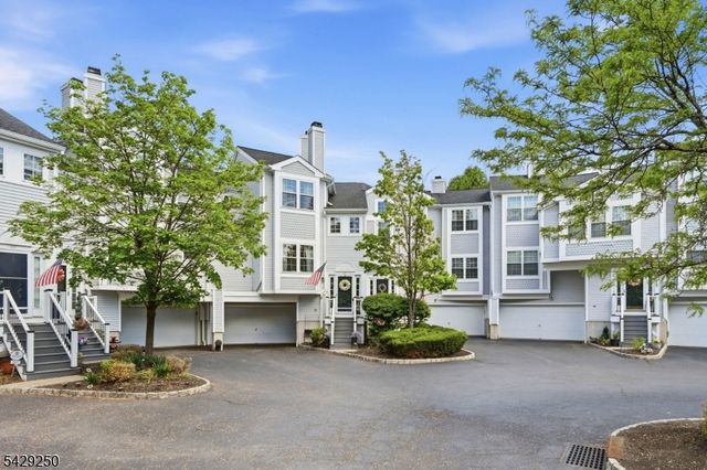 2009 Vermont Ter, Hanover Twp., NJ 07981