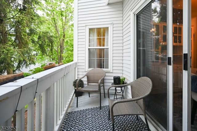 2009 Vermont Ter, Hanover Twp., NJ 07981