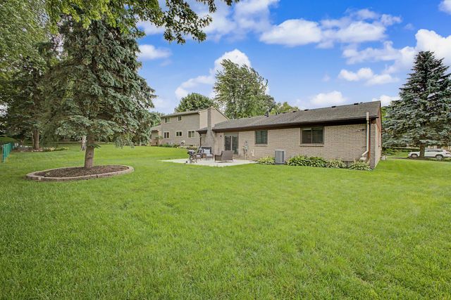 22440 Mill Road, Novi, MI 48375