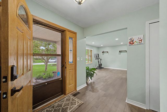 22440 Mill Road, Novi, MI 48375