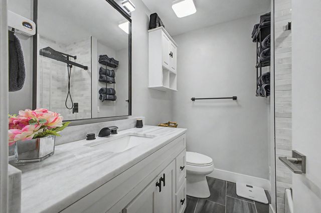 22440 Mill Road, Novi, MI 48375