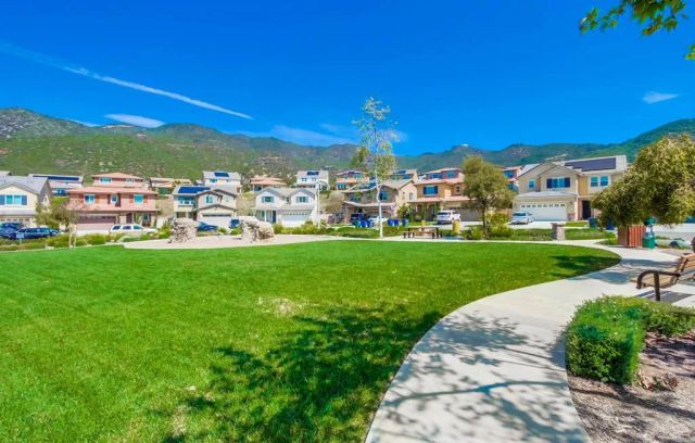 35647 Garrano Lane, Fallbrook, CA 92028