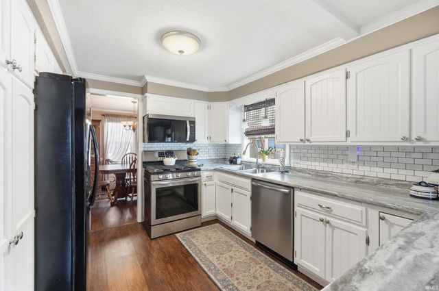 4922 Lancelot Court, Fort Wayne, IN 46815