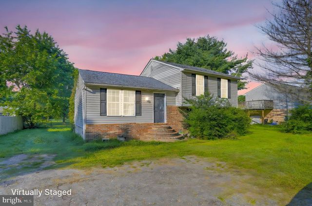 123 COVE POINT RD, Lusby, MD 20657