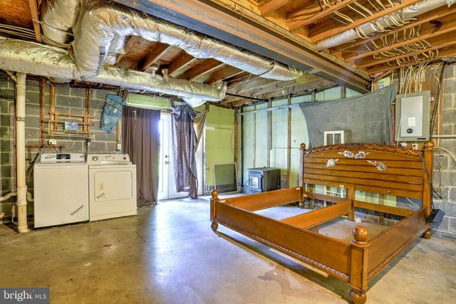 123 COVE POINT RD, Lusby, MD 20657