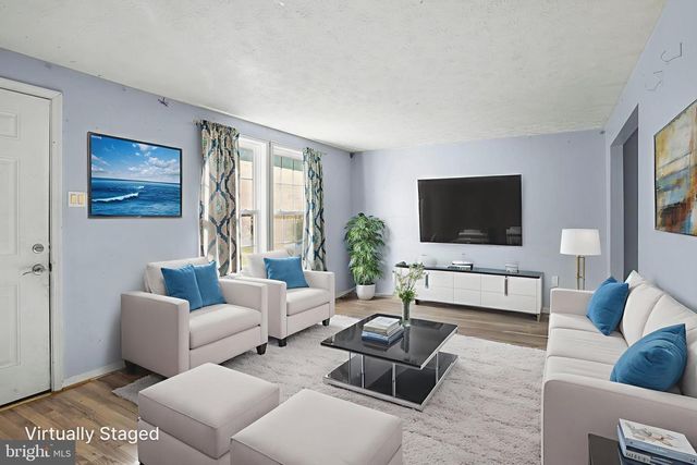 123 COVE POINT RD, Lusby, MD 20657