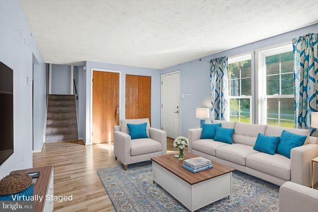 123 COVE POINT RD, Lusby, MD 20657